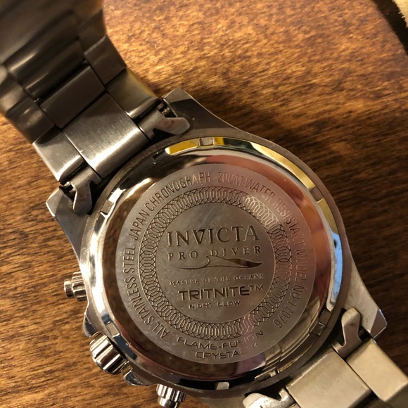 Men’s Stainless Steel Invicta Watch - Picture 5 of 7